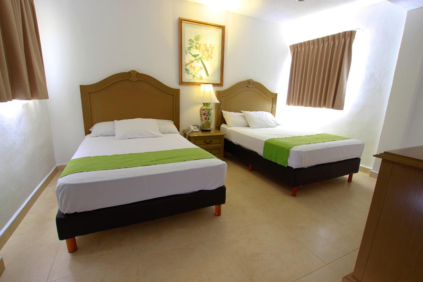 Hotel Embajadores Merida Exterior photo